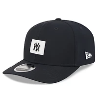 Casquette ajustable New Era bleu marine New York Yankees 2026 Clubhouse 9SEVENTY pour homme