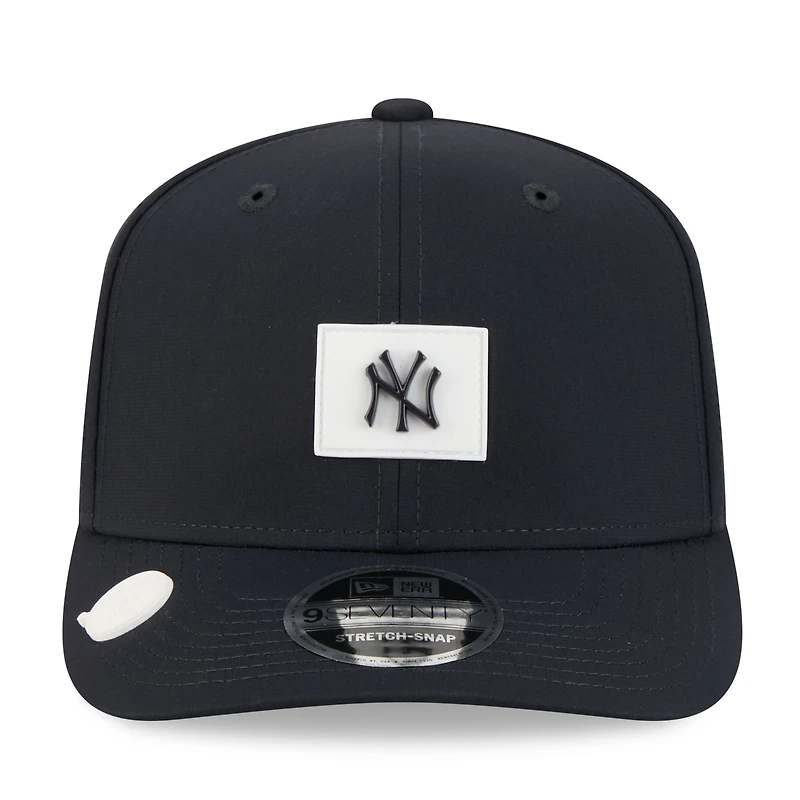 Casquette ajustable New Era bleu marine New York Yankees 2026 Clubhouse Alternate 9SEVENTY pour homme