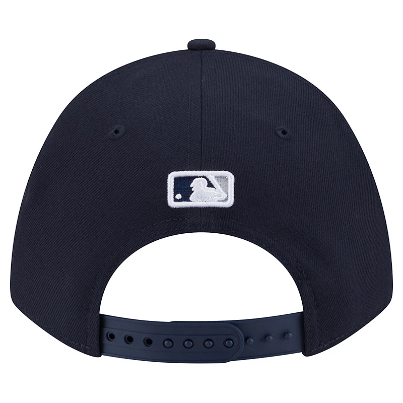 Casquette New Era bleu marine New York Yankees 2026 Old-Timers' Day Player Replica 9FORTY M-Crown ajustable