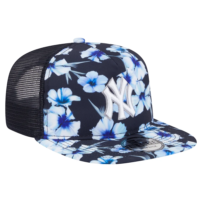Men's New Era Navy New York Yankees Adventure Pattern Golfer Trucker Snapback Hat
