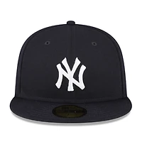 Casquette ajustée New Era bleu marine York Yankees Authentic Collection 2026 Old-Timers' Day 59FIFTY pour homme