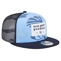 Men's New Era Navy New York Yankees Bikini Bottom Trucker 9FIFTY Snapback Hat