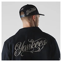Veste New Era bleu marine pour homme, modèle Coach des Yankees de York, fermeture à boutons-pression.