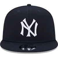 Men's New Era Navy New York Yankees Cooperstown Collection Team Color Trucker 9FIFTY Snapback Hat