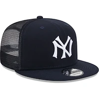 Men's New Era Navy New York Yankees Cooperstown Collection Team Color Trucker 9FIFTY Snapback Hat