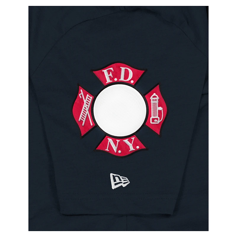 T-shirt brodé New Era bleu marine York Yankees FDNY pour homme