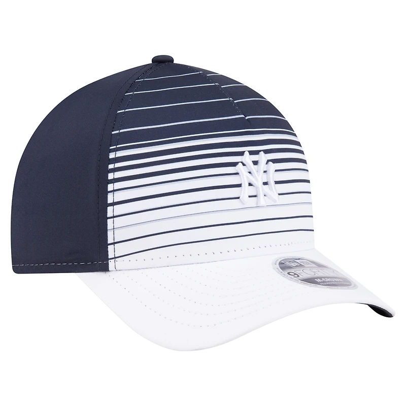 Casquette ajustable New Era New York Yankees 9FORTY M-Crown bleu marine pour homme