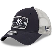 Men's New Era Navy New York Yankees Property Trucker 9TWENTY Snapback Hat