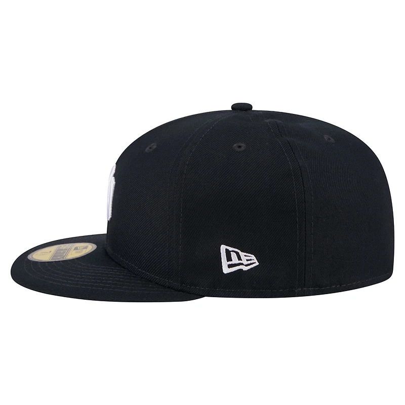 Men's New Era Navy York Yankees Run Mascot 59FIFTY Fitted Hat