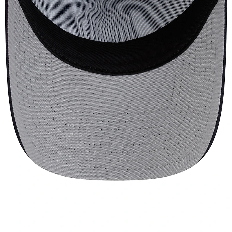 Casquette trucker ajustable New Era bleu marine New York Yankees, logo latéral 9FORTY