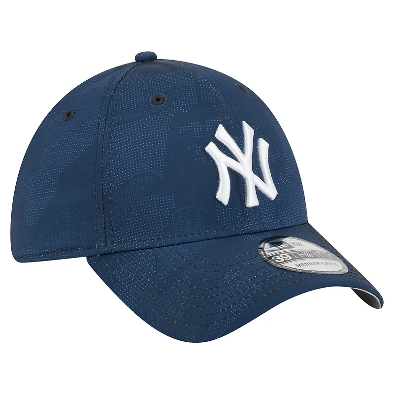 Men's New Era Navy York Yankees Tonal Camo 39THIRTY Flex Hat