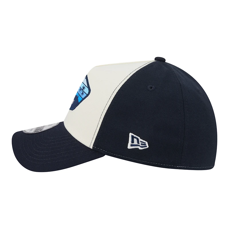 Men's New Era  Stone York Yankees 2026 Spring Training Fan Pack Gradient 39THIRTY Flex Hat