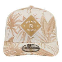 Men's New Era  Tan New York Yankees Tonal Palm COOLERA 9SEVENTY Adjustable Trucker Hat