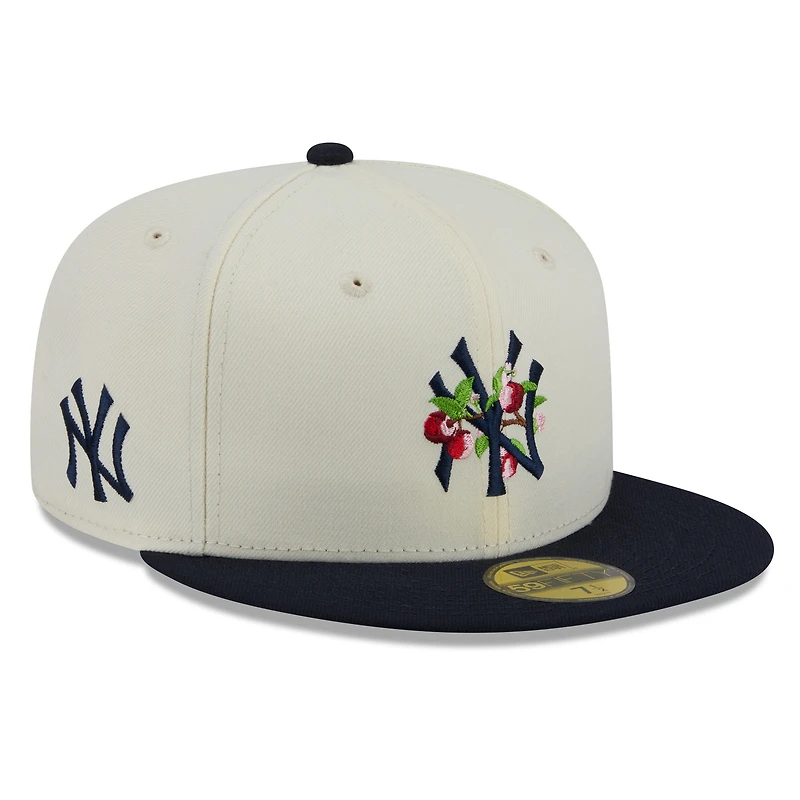 Casquette ajustée New Era 59FIFTY Blossom York Yankees blanche et marine pour homme