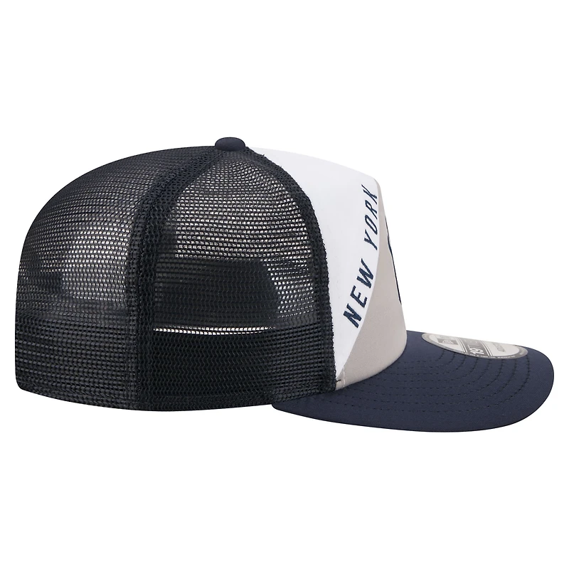 Men's New Era White/Navy New York Yankees Retro Cut 19TWENTY Adjustable Trucker Hat