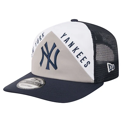 Men's New Era White/Navy New York Yankees Retro Cut 19TWENTY Adjustable Trucker Hat