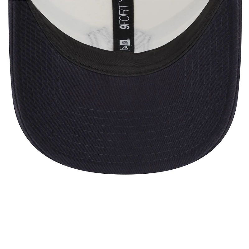 Men's New Era White/Navy New York Yankees Team Stripe Trucker 9FORTY Snapback Hat