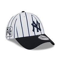 Casquette d'entraînement de printemps 39THIRTY Flex New Era blanche York Yankees 2025 pour homme