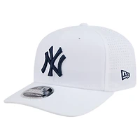 Casquette ajustable New Era blanche New York Yankees COOLERA 9SEVENTY pour homme