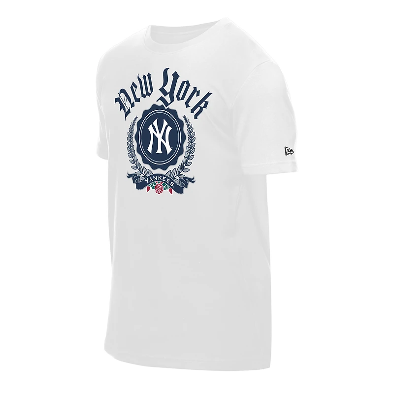 Men's New Era  White York Yankees Fleur Domestic T-Shirt