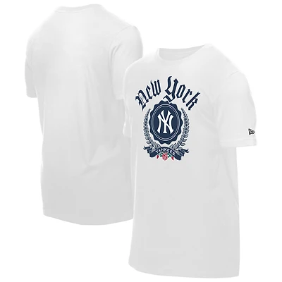 Men's New Era  White York Yankees Fleur Domestic T-Shirt