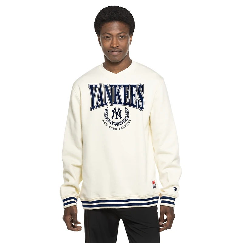 Men's New Era White York Yankees Throwback Sweatshirt