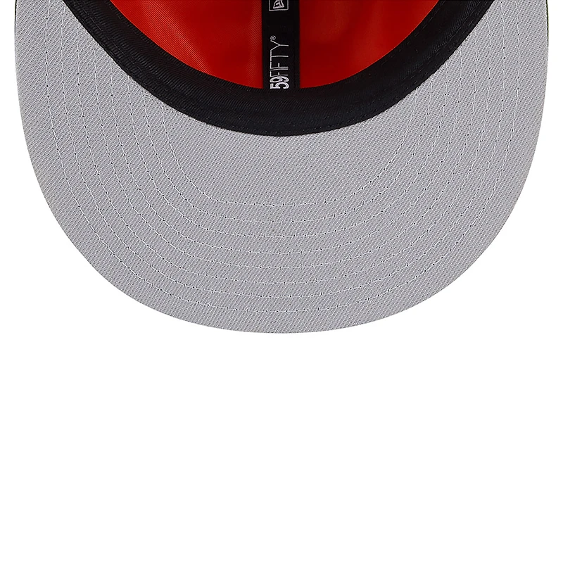 Casquette ajustée 59FIFTY olive New Era x Alpha Industries pour homme, motif oreilles de chien des Yankees York