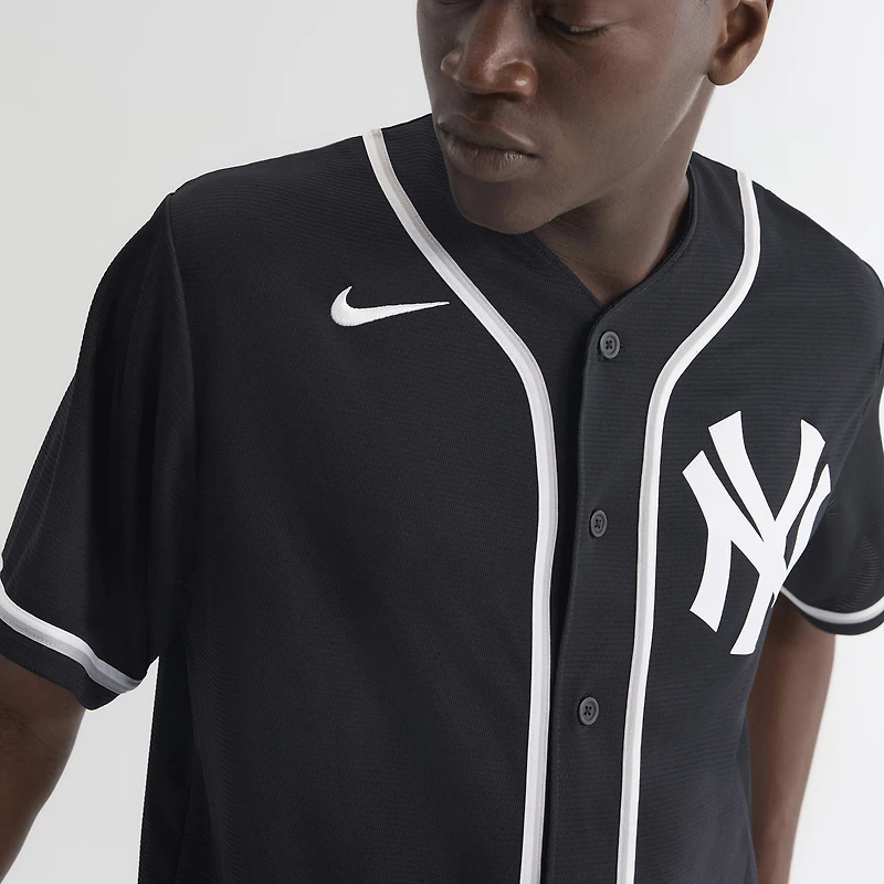 Maillot réplique Nike Aaron Judge des Yankees de New York pour homme, noir.