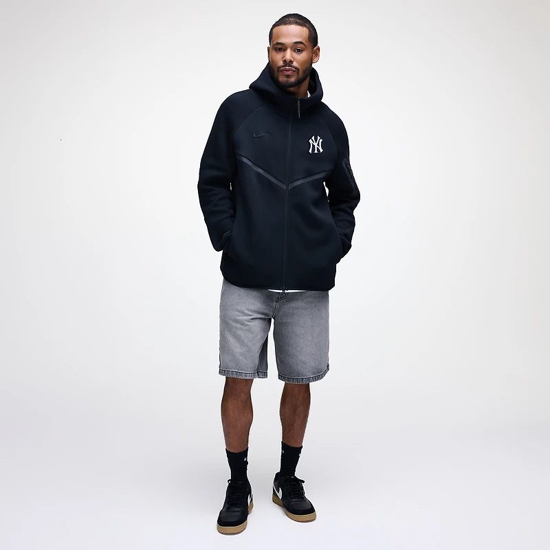 Men's Nike Black New York Yankees Tech Fleece Raglan Full-Zip Windrunner Hoodie