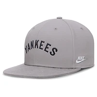 Men's Nike Gray New York Yankees Cooperstown True Performance Fitted Hat