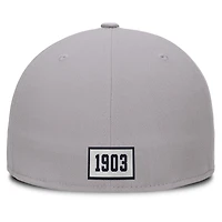 Men's Nike Gray New York Yankees Cooperstown True Performance Fitted Hat