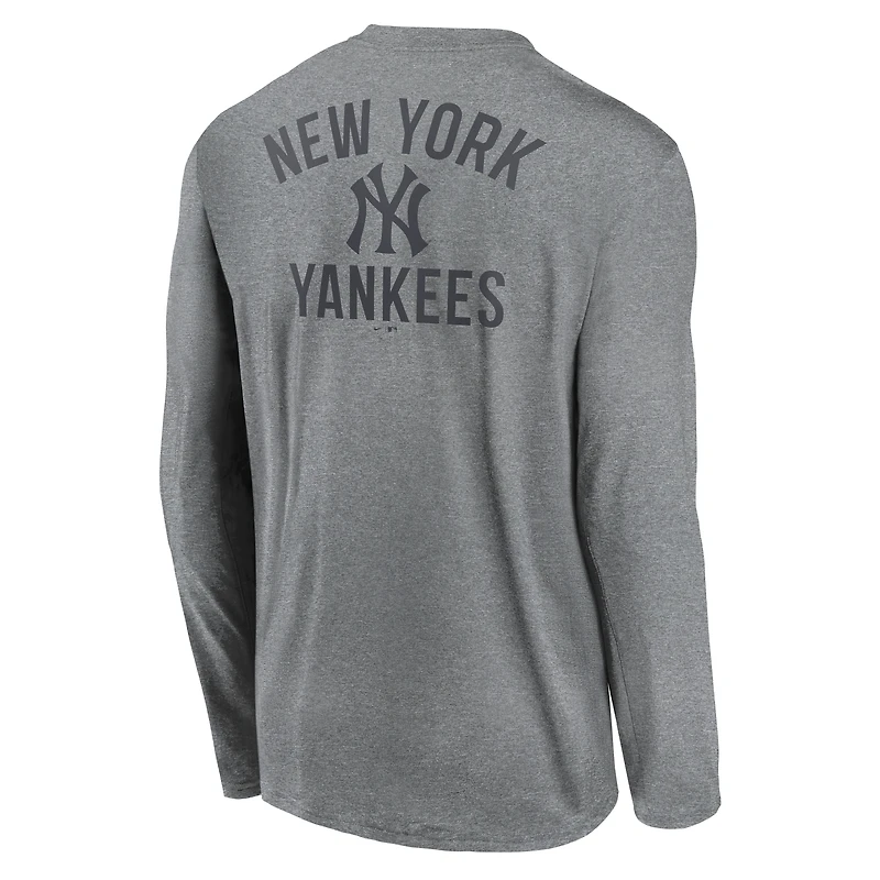 T-shirt Nike à manches longues pour homme, couleur charbon chiné, motif 2 coups légendaire des Yankees de New York