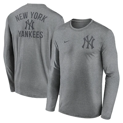 T-shirt Nike à manches longues pour homme, couleur charbon chiné, motif 2 coups légendaire des Yankees de New York