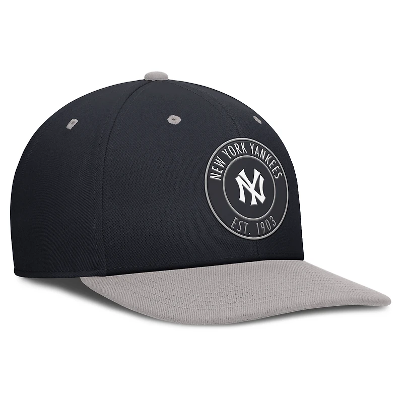 Men's Nike Navy/Gray New York Yankees Cooperstown Collection Pro Dri-FIT Snapback Hat