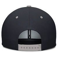 Casquette Nike Pro Dri-FIT Snapback bleu marine/gris pour homme des Yankees de New York Cooperstown Collection