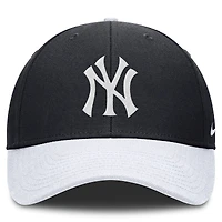 Men's Nike Navy/White New York Yankees Dri-FIT Club Adjustable Hat