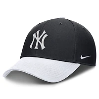Men's Nike Navy/White New York Yankees Dri-FIT Club Adjustable Hat