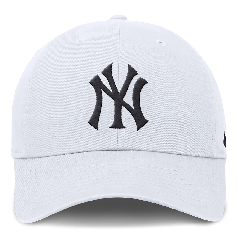 Men's Nike White New York Yankees Club Adjustable Hat
