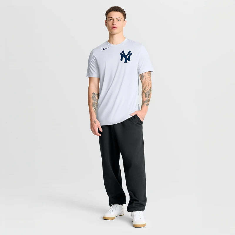 T-shirt Nike Dri-FIT blanc pour homme, logo New Legend des Yankees de York