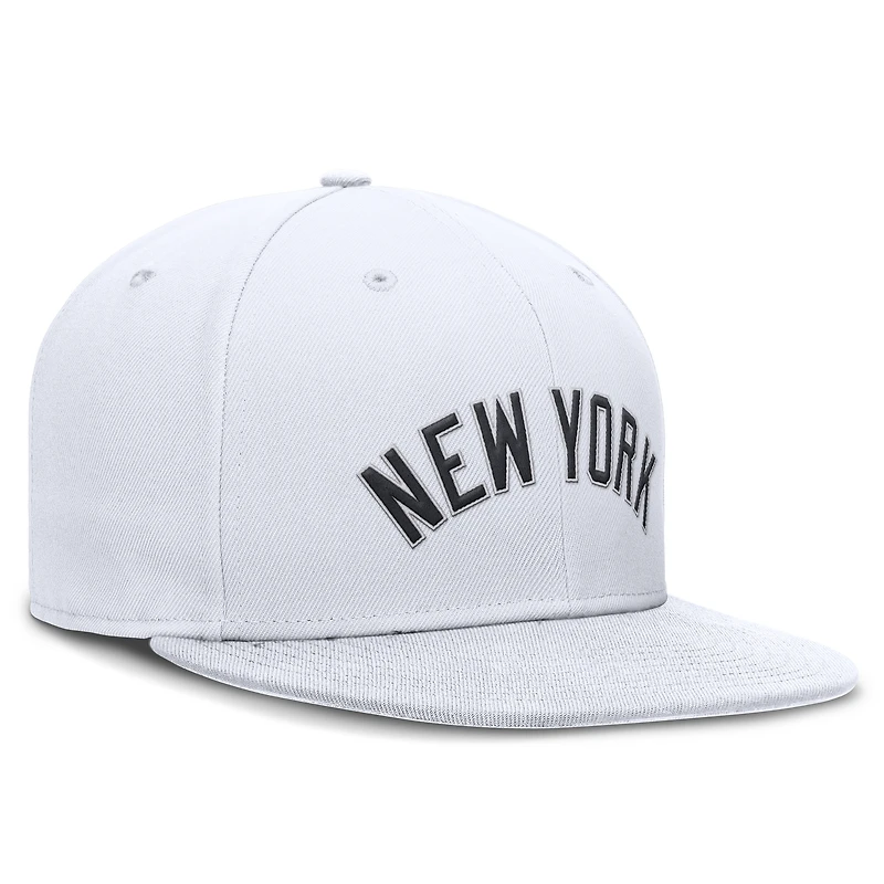 Men's Nike White New York Yankees True Performance Fitted Hat