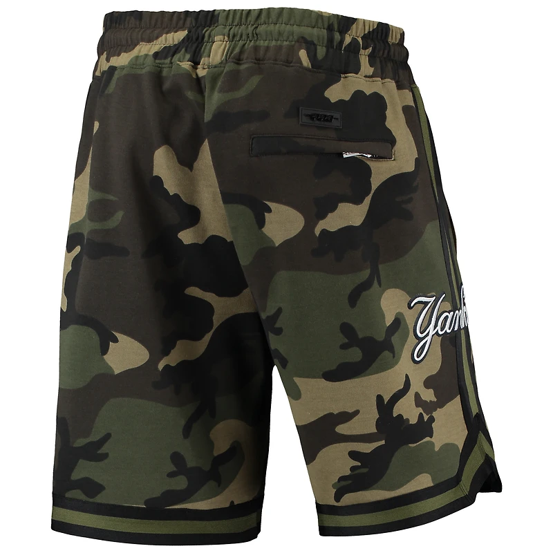 Short d'équipe Pro Standard Camo New York Yankees pour homme