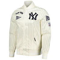 veste Pro Standard pour hommes, crème, New York Yankees, Cooperstown Collection, à boutons-pression rétro classique en satin fines rayures