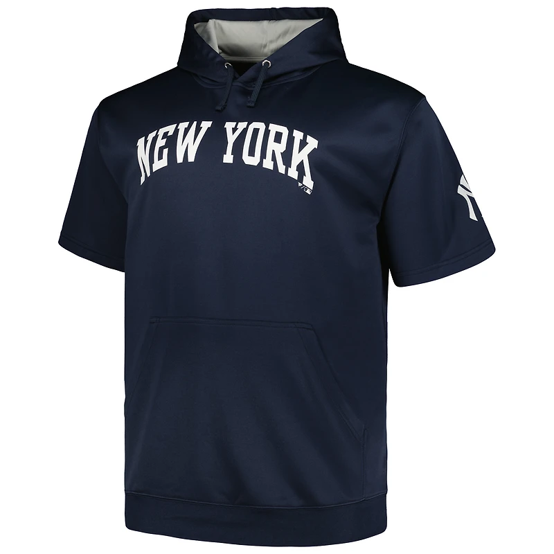 Sweat à capuche manches courtes contrastées Profile New York Yankees Big & Tall pour homme, bleu marine