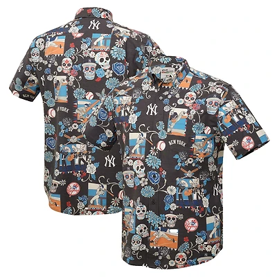 Chemise boutonnée tri-mélange noire Reyn Spooner pour hommes des Yankees De New York Día Los Muertos