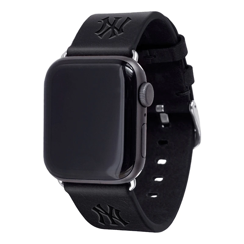 New York Yankees 42-44mm Leather Apple Watch - Band