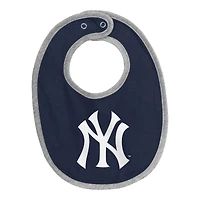 Ensemble body, bob et chaussons pour nouveau-né bébé avec imprimé New York Yankees