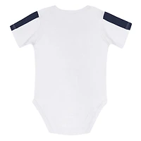 Newborn Outerstuff New York Yankees Double Down Bodysuit and Pants 3-Piece Set