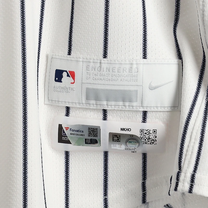 Maillot Nike blanc à rayures fines Paul Goldschmidt des Yankees de New York, numéro 48, utilisé lors du match contre les Rays de Tampa Bay le 31 juillet 2025