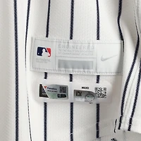 Maillot Nike blanc à rayures fines Paul Goldschmidt des Yankees de New York, numéro 48, utilisé lors du match contre les Rays de Tampa Bay le 31 juillet 2025