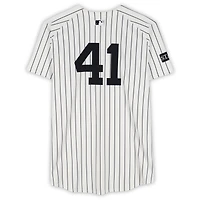 Maillot blanc à fines rayures Nike porté par Tim Hill (New York Yankees) n° 41 contre les Blue Jays de Toronto le 8 octobre 2025 - Match 4 de la série de division de la Ligue américaine
